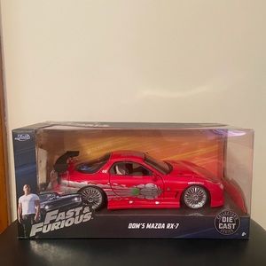 1:24 Fast and Furious Dom’s Mazda RX7 diecast car